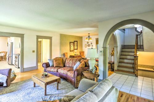 Rapid City Casa | Walk to Dtwn Historic Gem with Deck in Rapid City