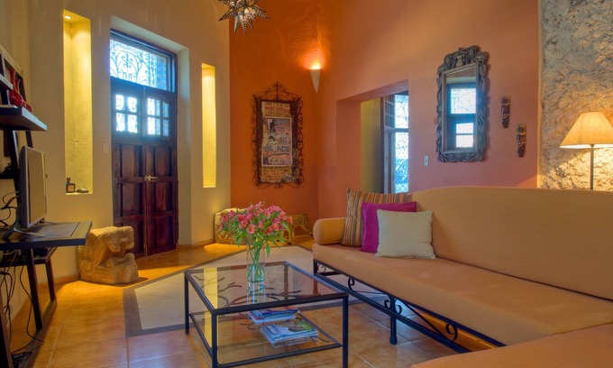 Barrio de Santiago Casa | Walk to Everything Colonial Home in the Historic Centro