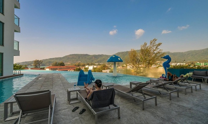 Kamala Apartamento | Walk to Kamala beach, Oceana sea view studio