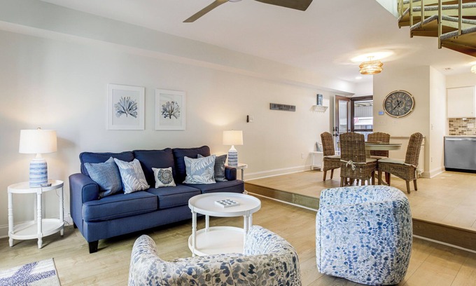 Bethany Beach Casa | Walk to Shore & Boardwalk: Bethany Beach Retreat