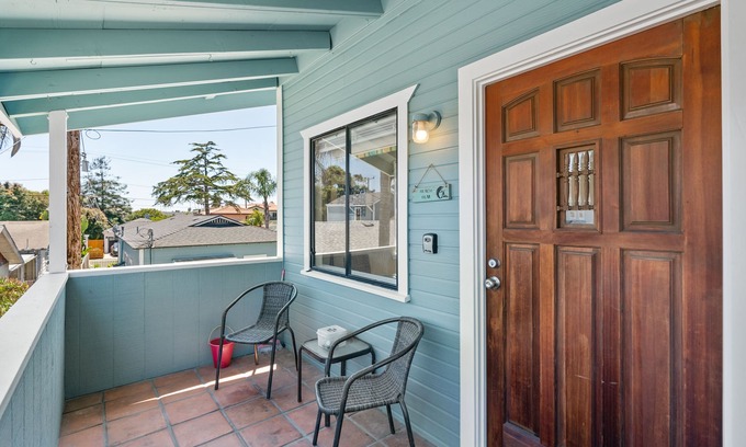 Carpinteria Condominio | CAMINATA A LA PLAYA - LINDO CONDO DE 2 DORMITORIOS