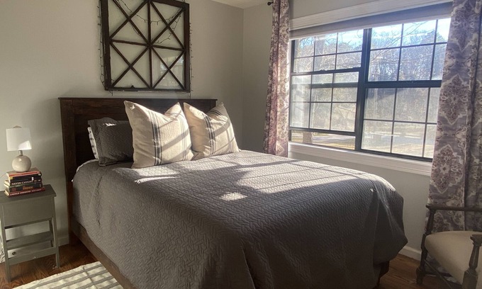 Saint Andrews Casa | Walk to the University, trails, the village