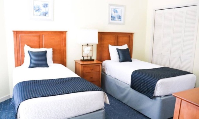 North Forest Beach Cabaña | WALK TO THE BEACH! 3 Bedroom Cottage at Port O' Call in HHI'S LUXURY RESORT