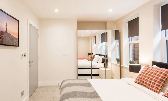 Ealing Apartamento | Camina hasta Walpole Park desde un retiro de Serene City