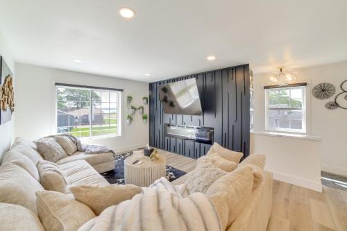 Gladstone Casa | Walk to Waterfront Michigan Retreat with Game Room