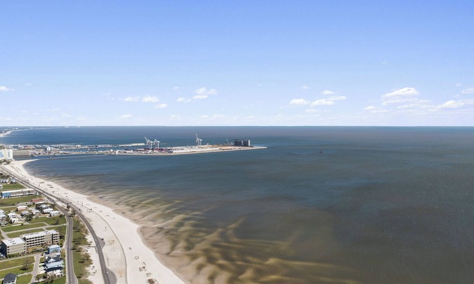 Gulfport Cabaña | Oasis Azul cerca de la playa, casino downtown y restaurantes