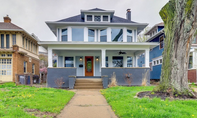 Toledo Apartamento | Walkable Apt: 4 Mi to Downtown Toledo!