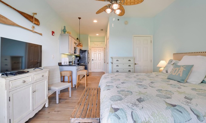 Rosemary Beach Apartamento | Walkable Condo w/ View Btwn Rosemary & Alys Beach!