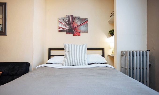 Quality Hill Apartamento | Walkable Downtown KC*Private Parking