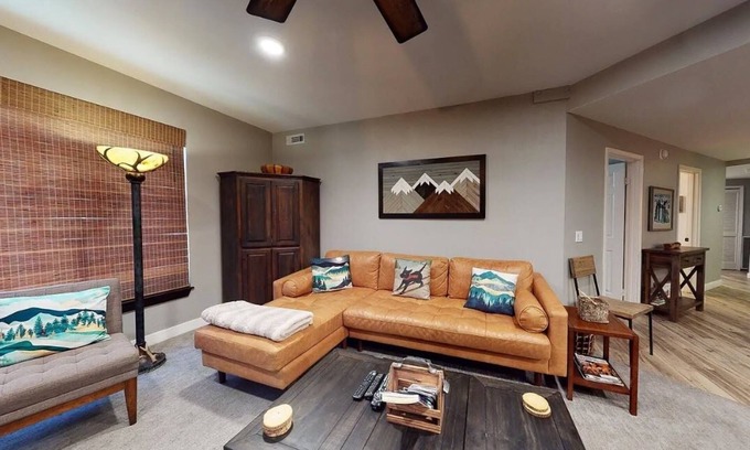 Mammoth Lakes Condominio | Walkable to Canyon Lodge! Silver Bear 23