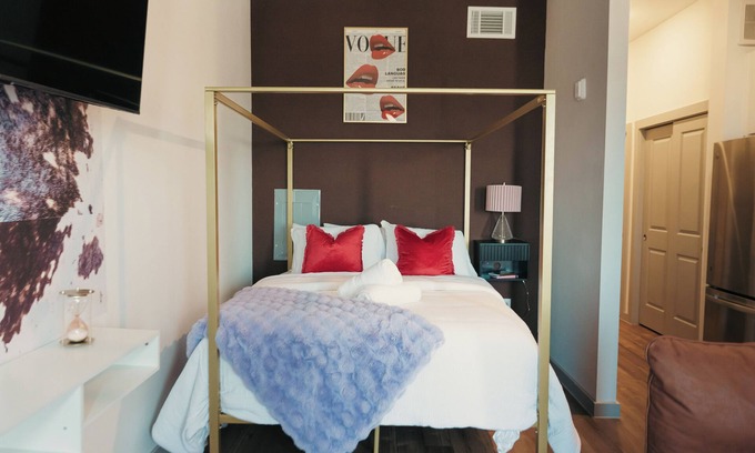Washington Ave./ Memorial Park Apartamento | Walking Paradise-Rooftop Pool-Free Parking & Wifi