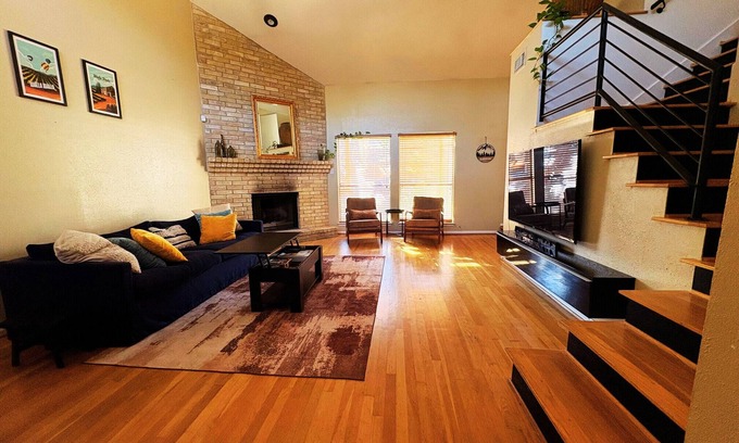 San Antonio Casa | Walla Walla House - 8 beds, 5 bedrooms, 2.5 Bathrooms, 2 Workspaces, Gameroom