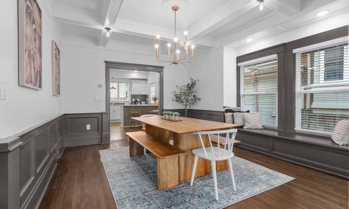 Broadway Gillham Casa | Walnut Charming Modern 5BR Home Walkable Kings