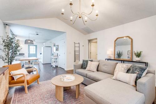 Spring Hill Casa | Walnut St, Charming, 3bed, 2bath