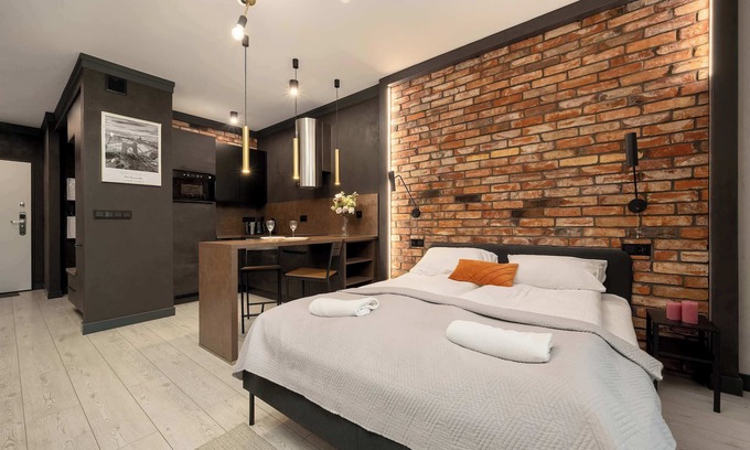 Krzyki Apartamento | Walońska 19 | Atmospheric Studio for 2 | Wifi