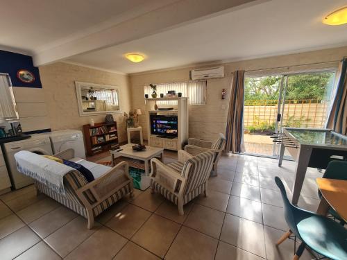 Trawal Apartamento | Walters Lane Comfort Apartment 2 - No Loadshedding
