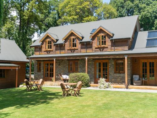 Wanaka Cama Y Desayuno | Wanaka Homestead Lodge & Cottages