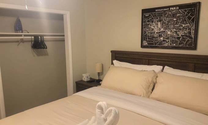Daleville Apartamento | Wander & Stay: 2-bedroom apartment in marvelous Daleville with WiFi, AC
