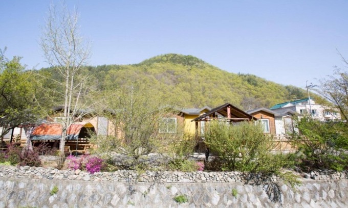 Konggi Casa | Wanju Cypress Forest Story Pension