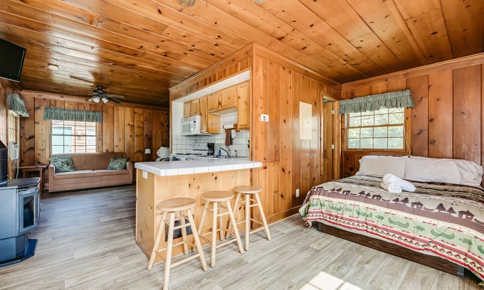 Almelund Cabina | Wannigan Point Cabin #1
