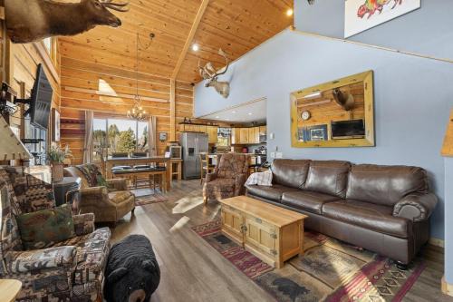 Custer Casa | Wapiti Trail