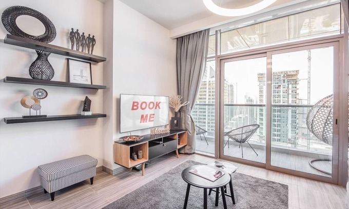 Jumeirah Lake Towers Condominio | Warm 1-Bedroom Family-Friendly Aparment in JLT