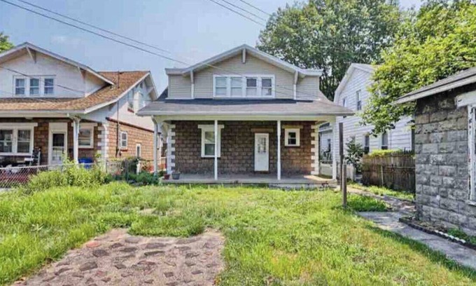 Harrisburg - Hershey Casa | Warm 2 bedroom 2 bathroom w/ free parking