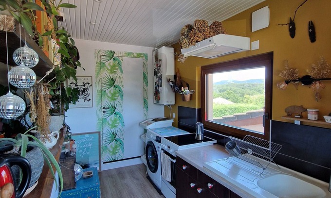 Dardilly Condominio | Warm and bright apartment near Lyon