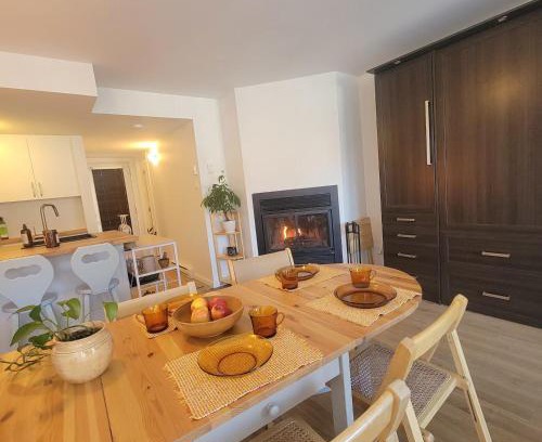 Stoneham Apartamento | Warm & cozy loft full of light, Ski-in Ski-out