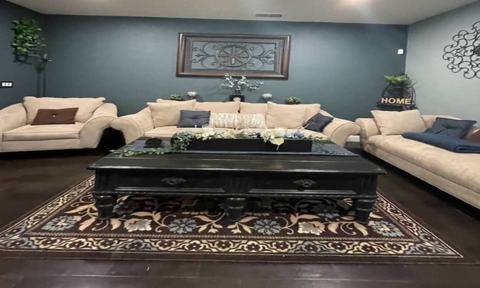 Regency Park Casa | Warm & Elegant Home - Perfect Location