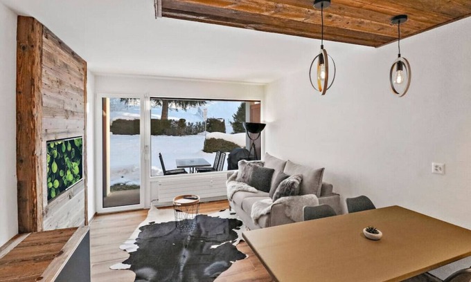 Noes Apartamento | Warm, renovated studio in the center of town