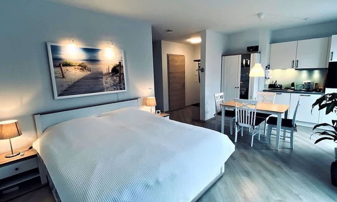 Ostliche Altstadt Apartamento | Warnowperle Summary: