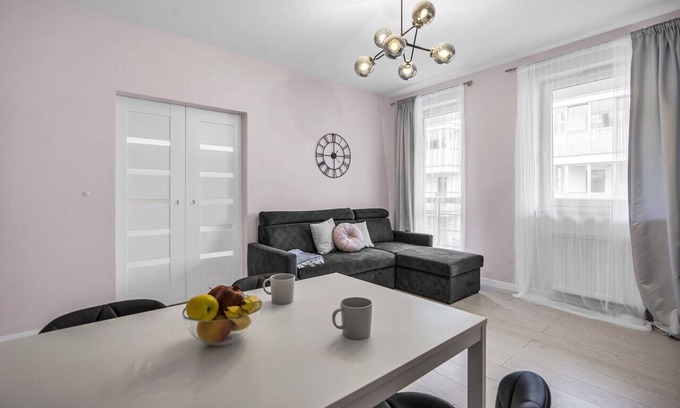 Bialoleka Apartamento | Warsaw Apartments - Parking, Quiet Neighbourhood by Rentujemy