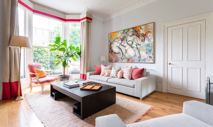 Abingdon Apartamento | Warwick Gardens II by onefinestay