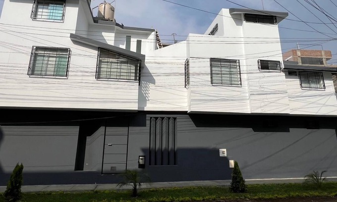 Callao Cama Y Desayuno | Wasi Airport Lima B&B