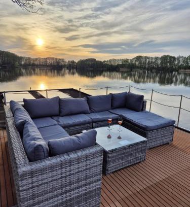 am See Alquiler De Eote | Wasserbungalow Merlin