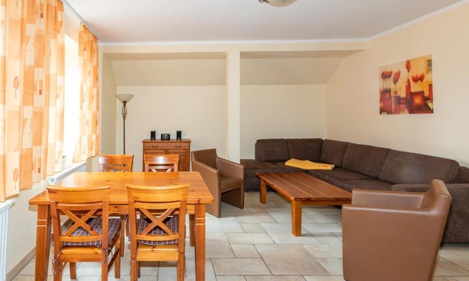 Burg-Dorf Apartamento | WassermannApartments