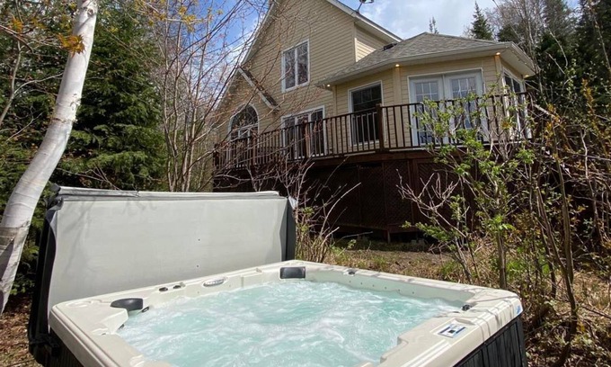 Saint Come Chalet De Esquí | Waterfront | Jacuzzi | Wood fireplace | Ski | Work from home
