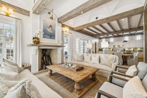 Rosemary Beach Casa | Water Cottage and Carriage House