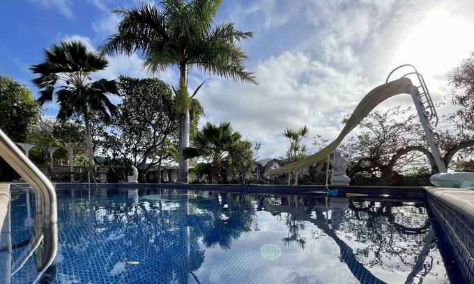 Portlock Casa | Water front oasis with pool and outdoor lounge/BBQ