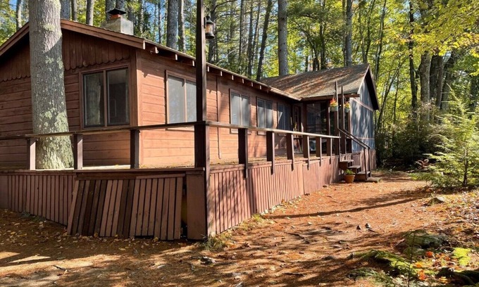 Center Harbor Cabaña | Water's Edge Two Bedroom Cottage