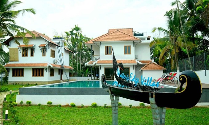 Nedumudy Casa | Water's Edge Villas Hotel de lujo Backwater Boutique Hotel