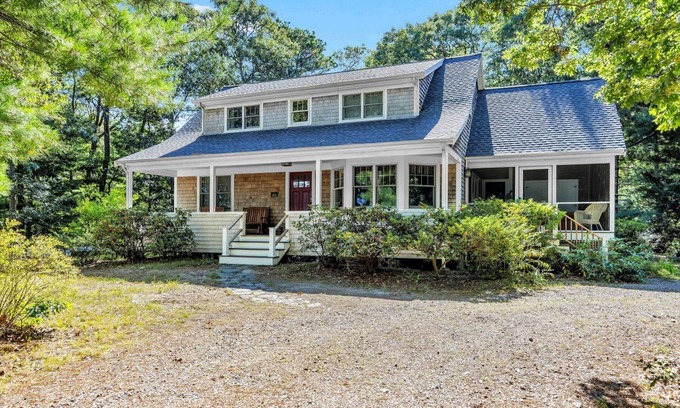 Cotuit Casa | Water View Home With Great Screen Porch (2317)
