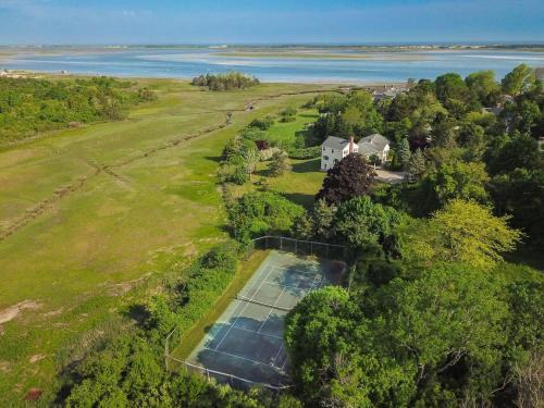 Barnstable Casa | Water Views & Private Tennis Court