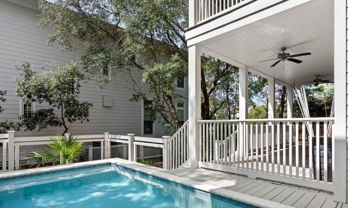 Cottage District Casa | Watercolor Dreamin | Private Heated Pool | Golf Cart & Bikes | Walk to Seaside