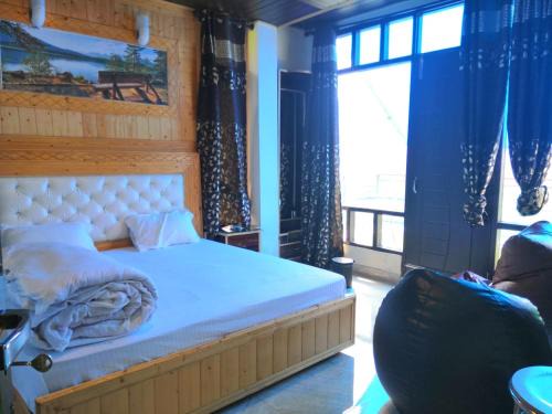 Shimla Apartamento | Waterfall homestay mashobra