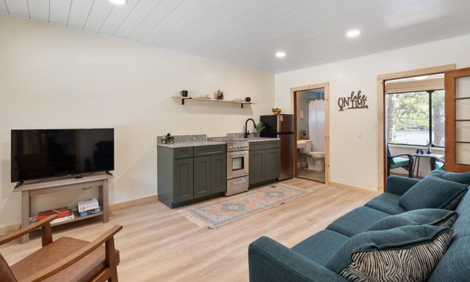 Holderness Casa | Waterfront 2 bed 2 bath rental (Suite 2)