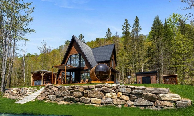 Sainte-Beatrix Chalet De Esquí | Waterfront ALUNA A-Frame | Spa | Sauna |