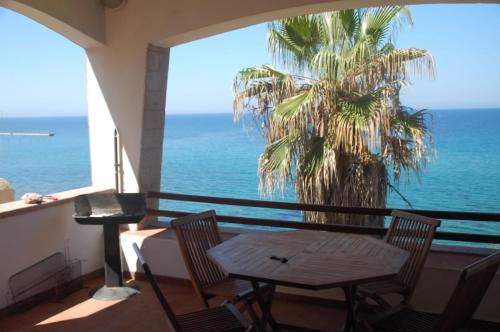 Porto Alabe Apartamento | Waterfront Apartments Bosa Porto Alabe