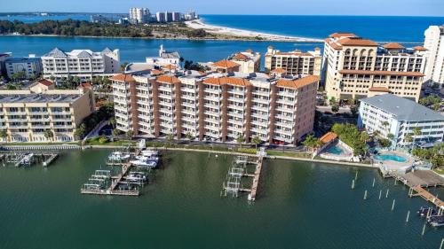 Clearwater Beach Casa | Waterfront Breeze Condo